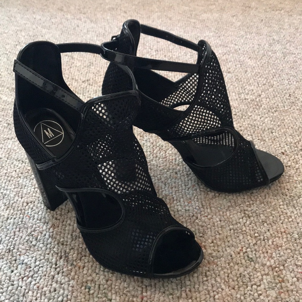 Sale!! chunky heels
